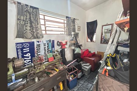 Casa à venda com 450m², 6 quartos e 4 vagasDespensa