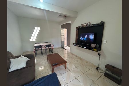 Casa à venda com 450m², 6 quartos e 4 vagasSala