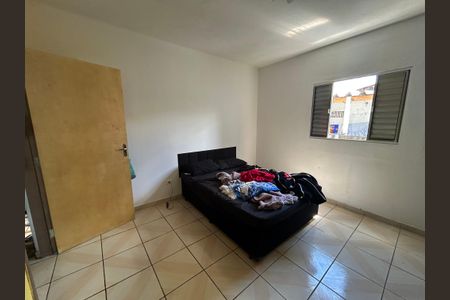 Casa à venda com 450m², 6 quartos e 4 vagasQuarto 1
