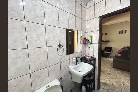 Casa à venda com 450m², 6 quartos e 4 vagasBanheiro 4