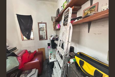 Casa à venda com 450m², 6 quartos e 4 vagasDespensa 