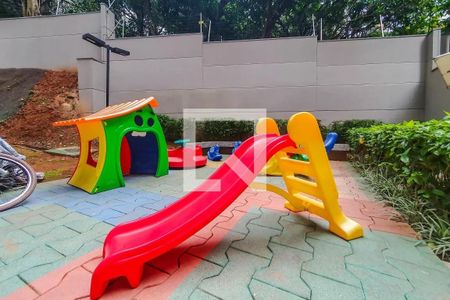 Apartamento à venda com 33m², 1 quarto e sem vagaÁrea comum - Playground