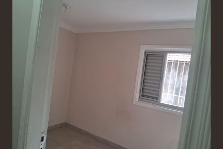 Casa à venda com 200m², 4 quartos e 2 vagas Casa à venda com 200m², 4 quartos e 2 vagasQuarto