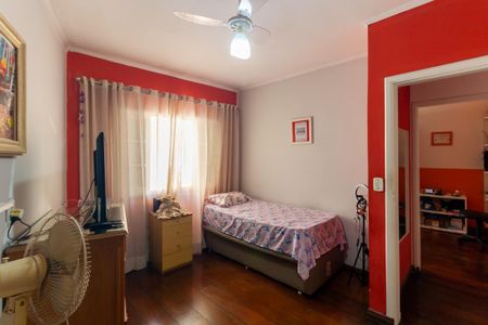 Casa à venda com 250m², 7 quartos e 4 vagasQuarto 2