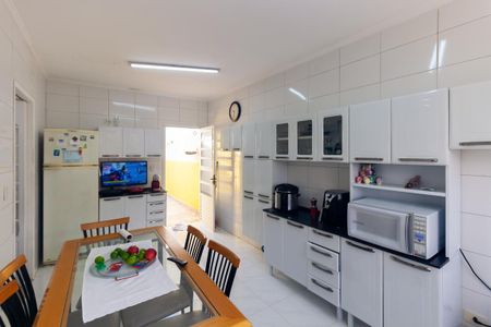 Casa à venda com 250m², 7 quartos e 4 vagasCozinha