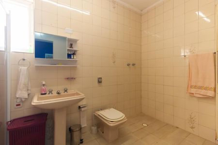 Casa à venda com 250m², 7 quartos e 4 vagasBanheiro