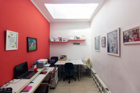 Casa à venda com 250m², 7 quartos e 4 vagasEscritório