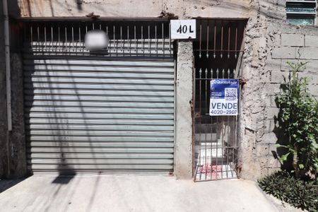 Casa à venda com 92m², 2 quartos e 1 vagaFachada 