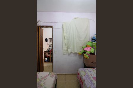Casa à venda com 92m², 2 quartos e 1 vagaQuarto 2