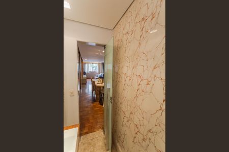 Apartamento à venda com 176m², 3 quartos e 1 vaga Apartamento à venda com 176m², 3 quartos e 1 vagaLavabo na Copa