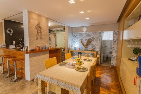 Apartamento à venda com 176m², 3 quartos e 1 vaga Apartamento à venda com 176m², 3 quartos e 1 vagaCopa