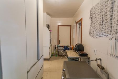 Apartamento à venda com 176m², 3 quartos e 1 vaga Apartamento à venda com 176m², 3 quartos e 1 vagaÁrea de Serviço