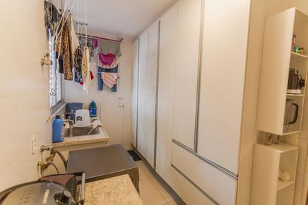Apartamento à venda com 176m², 3 quartos e 1 vaga Apartamento à venda com 176m², 3 quartos e 1 vagaÁrea de Serviço