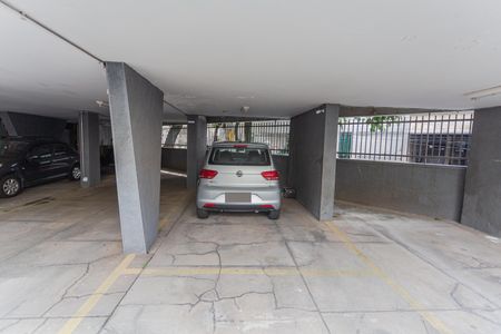 Apartamento à venda com 176m², 3 quartos e 1 vaga Apartamento à venda com 176m², 3 quartos e 1 vagaGaragem