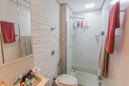 Apartamento à venda com 176m², 3 quartos e 1 vaga Apartamento à venda com 176m², 3 quartos e 1 vagaBanheiro da Suíte