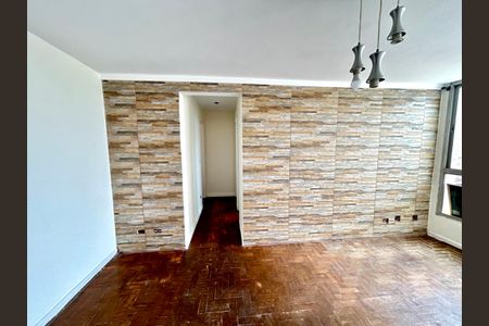 Apartamento à venda com 66m², 2 quartos e sem vagaSala