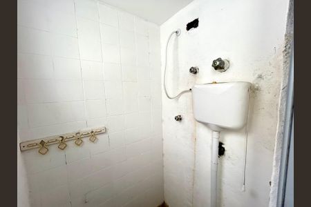 Apartamento à venda com 66m², 2 quartos e sem vagaBanheiro 2