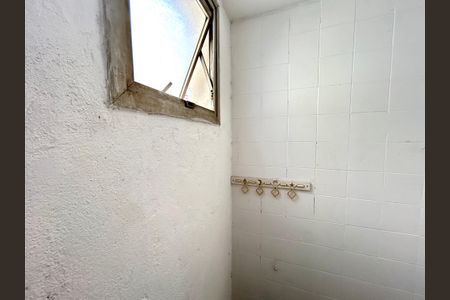 Apartamento à venda com 66m², 2 quartos e sem vagaBanheiro 2