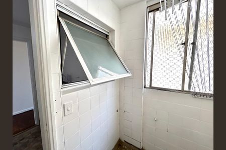 Apartamento à venda com 66m², 2 quartos e sem vagaÁrea de Serviço
