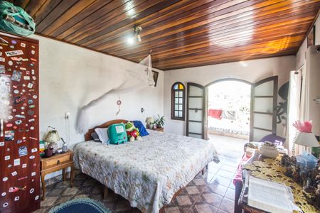 Casa à venda com 462m², 2 quartos e 3 vagasSuíte