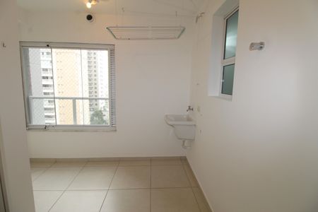 Apartamento para alugar com 80m², 2 quartos e 2 vagasÁrea de Serviço