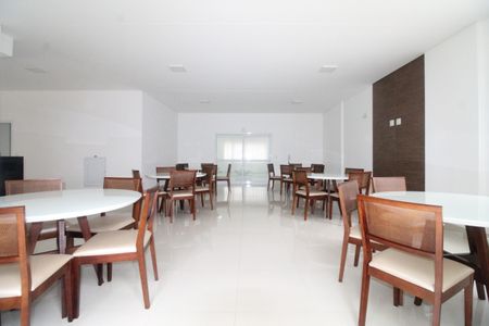 Apartamento para alugar com 80m², 2 quartos e 2 vagasÁrea comum - Salão de festas