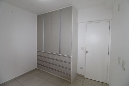 Apartamento para alugar com 80m², 2 quartos e 2 vagasQuarto