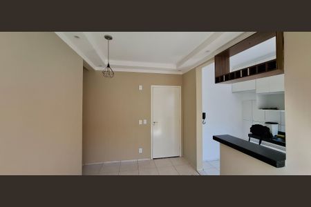 Apartamento para alugar com 46m², 2 quartos e 1 vaga Apartamento para alugar com 46m², 2 quartos e 1 vagaSala