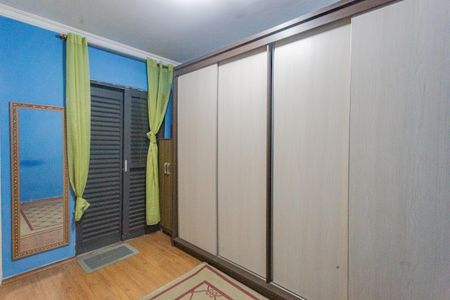 Casa à venda com 160m², 4 quartos e 4 vagasQuarto 1