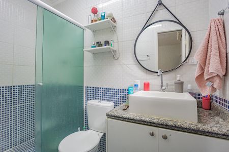 Casa à venda com 160m², 4 quartos e 4 vagasBanheiro da Suíte