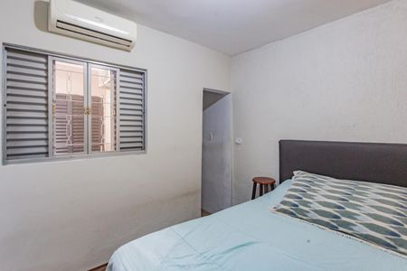 Casa à venda com 160m², 4 quartos e 4 vagasSuíte