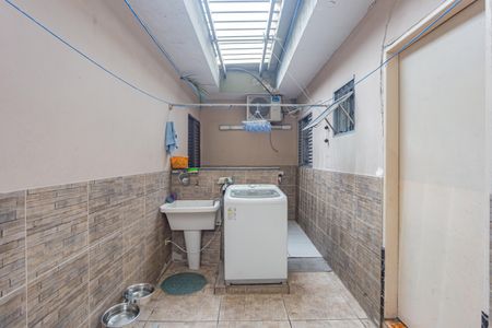 Casa à venda com 160m², 4 quartos e 4 vagasÁrea de Serviço