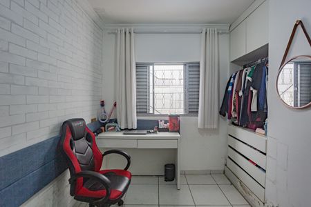 Casa à venda com 160m², 4 quartos e 4 vagasQuarto 2