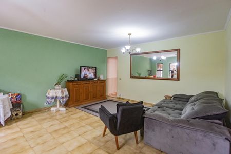 Casa à venda com 160m², 4 quartos e 4 vagasSala