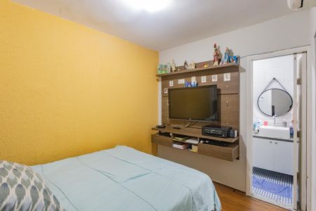 Casa à venda com 160m², 4 quartos e 4 vagasSuíte