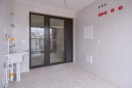 Apartamento à venda com 190m², 3 quartos e 3 vagasÁrea de serviço