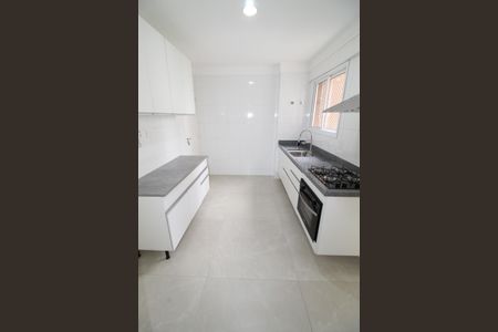 Apartamento para alugar com 100m², 2 quartos e 2 vagasCozinha