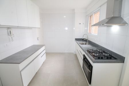 Apartamento para alugar com 100m², 2 quartos e 2 vagasCozinha
