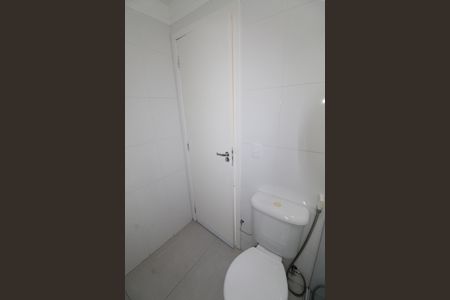 Apartamento para alugar com 100m², 2 quartos e 2 vagasBanheiro da Suíte 1