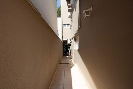 Casa para alugar com 232m², 4 quartos e 3 vagas