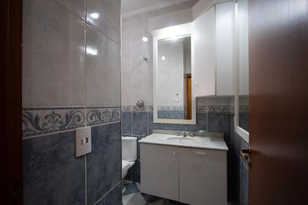 Casa para alugar com 232m², 4 quartos e 3 vagas