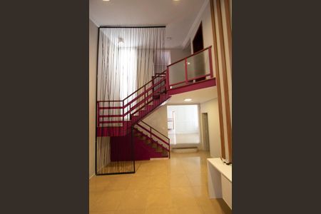 Casa para alugar com 232m², 4 quartos e 3 vagas