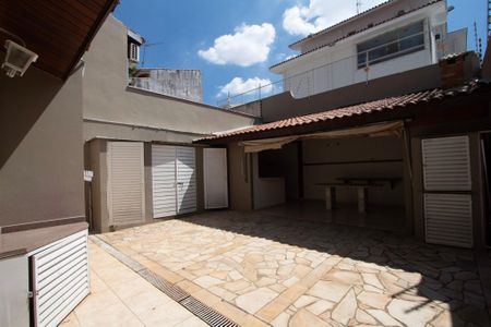 Casa para alugar com 232m², 4 quartos e 3 vagas