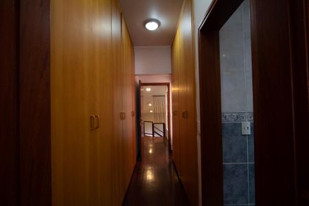 Casa para alugar com 232m², 4 quartos e 3 vagas