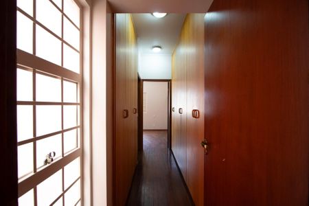 Casa para alugar com 232m², 4 quartos e 3 vagas