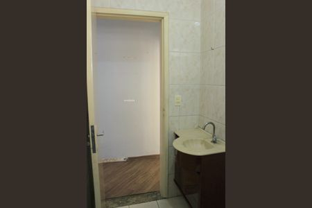 Casa à venda com 189m², 3 quartos e 2 vagasBanheiro social 1