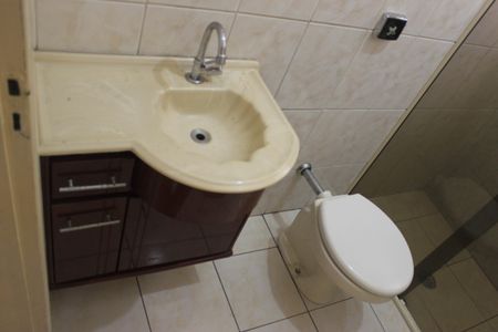 Casa à venda com 189m², 3 quartos e 2 vagasBanheiro social 1