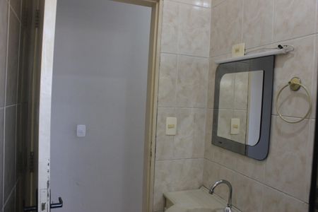 Casa à venda com 189m², 3 quartos e 2 vagasBanheiro social 2
