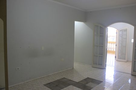 Casa à venda com 189m², 3 quartos e 2 vagasSuíte 