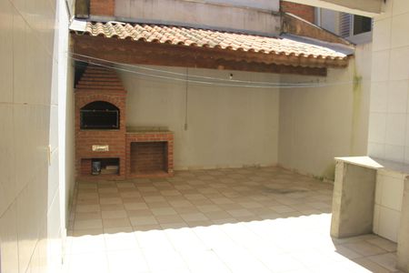 Casa à venda com 189m², 3 quartos e 2 vagasLavanderia com espaço Gourmet 